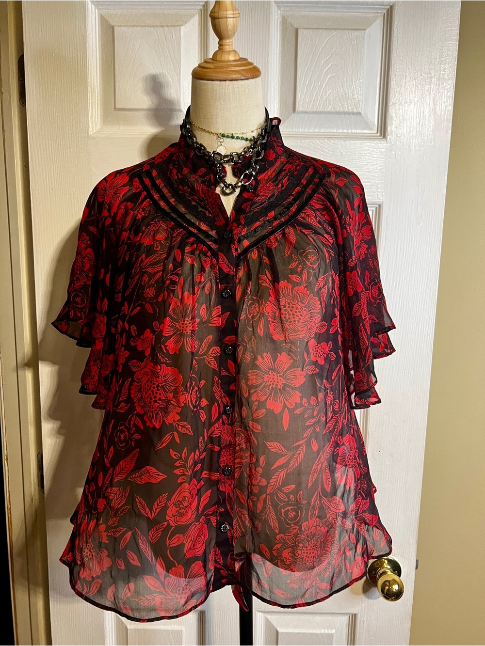 Kimchi&Blue Wms Red Black Floral Sheer‎ Silk  High Neck Whimsigoth Boho Top S